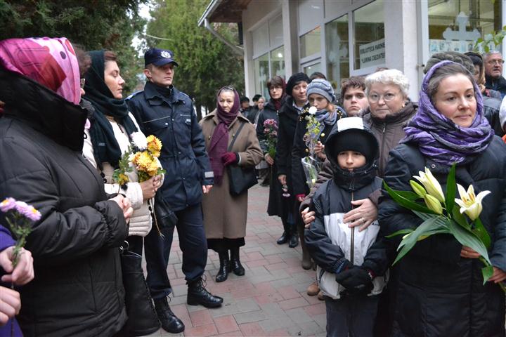 Moastele Sfantului Andrei la Biserica Vovidenia Botosani 7 