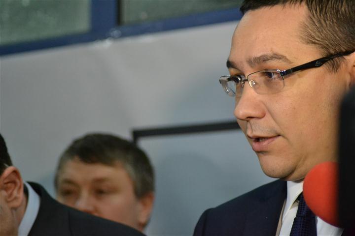 Victor Ponta anunta ca PDL si PSD scot parlamentari la Botosani   