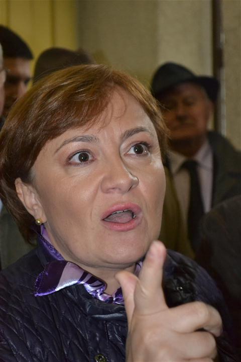 Liliana Minca la depunerea candidaturilor PP DD Botosani 8