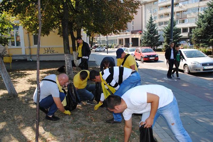 TNL Botosani la strans gunoaie