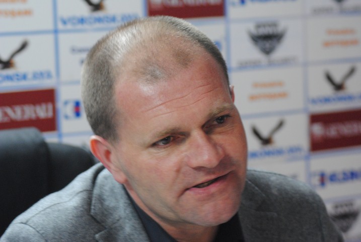 Cornel Sfaiter presedinte FC Botosani vrea sa repare urgent gazonul  