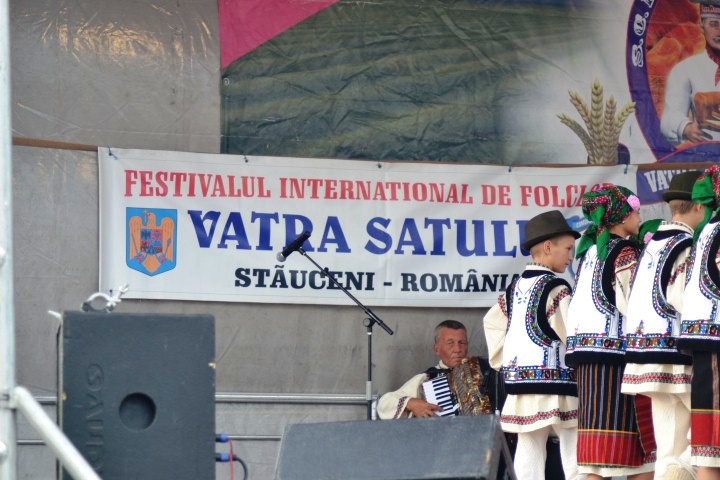 Festivalul Vatra Satului Stauceni 