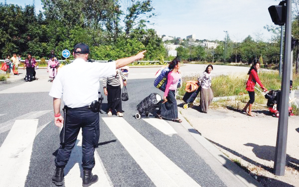 romi din Botosani repatriati din Anglia  