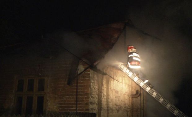 incendiu casa Rauseni de Craciun 