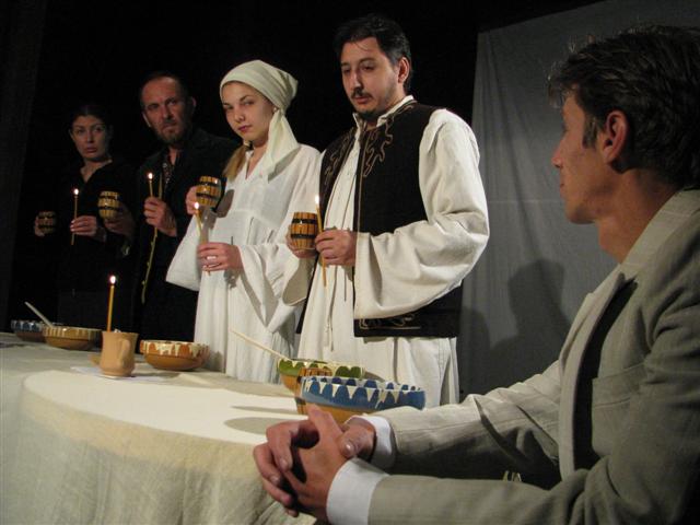 Andrei Eduard Sandu pe scena Teatrului Mihai Eminescu Botosani  