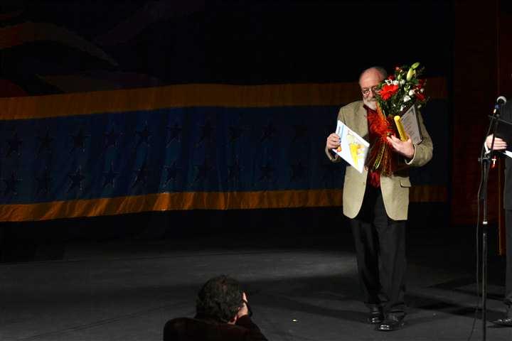 ion muresan laureat premiul national de poezie mihai eminescu anul 2014 