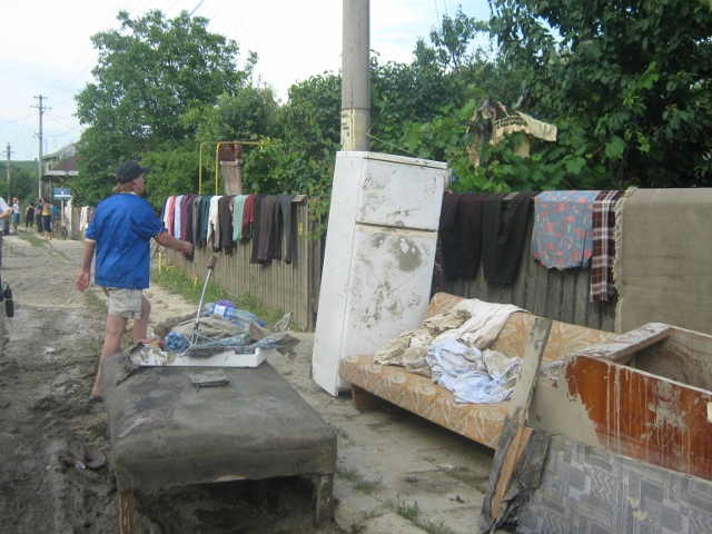 inundatii Botosani 2013