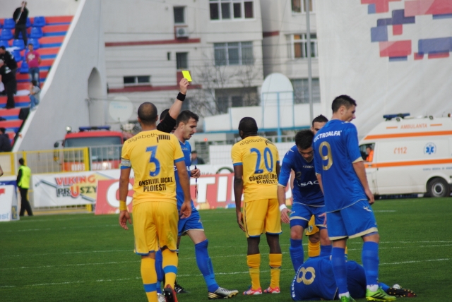 marius croitoru arbitraj fc botosani petrolul   