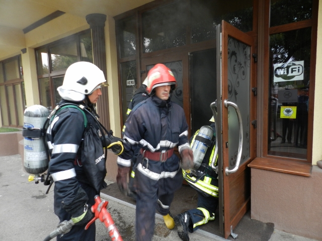 incendiu restaurant mister m botosani  